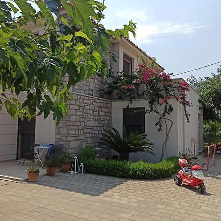 Aloe Apartment In Epidaurus Exterior photo